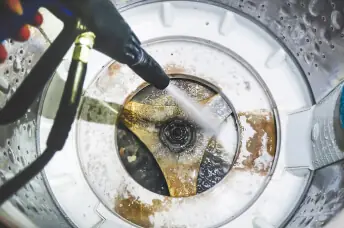 Hydrocurage d'une évacuation encrassée